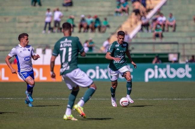 Fotos do jogo entre Guarani e Cruzeiro, em Campinas, pela Srie B do Brasileiro