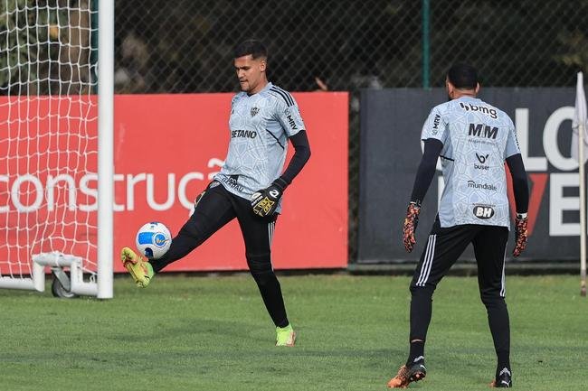 Ainda sem Arana, Atltico teve treino na Cidade do Galo, nesta segunda-feira (8), para o confronto com o Palmeiras pela Copa Libertadores.