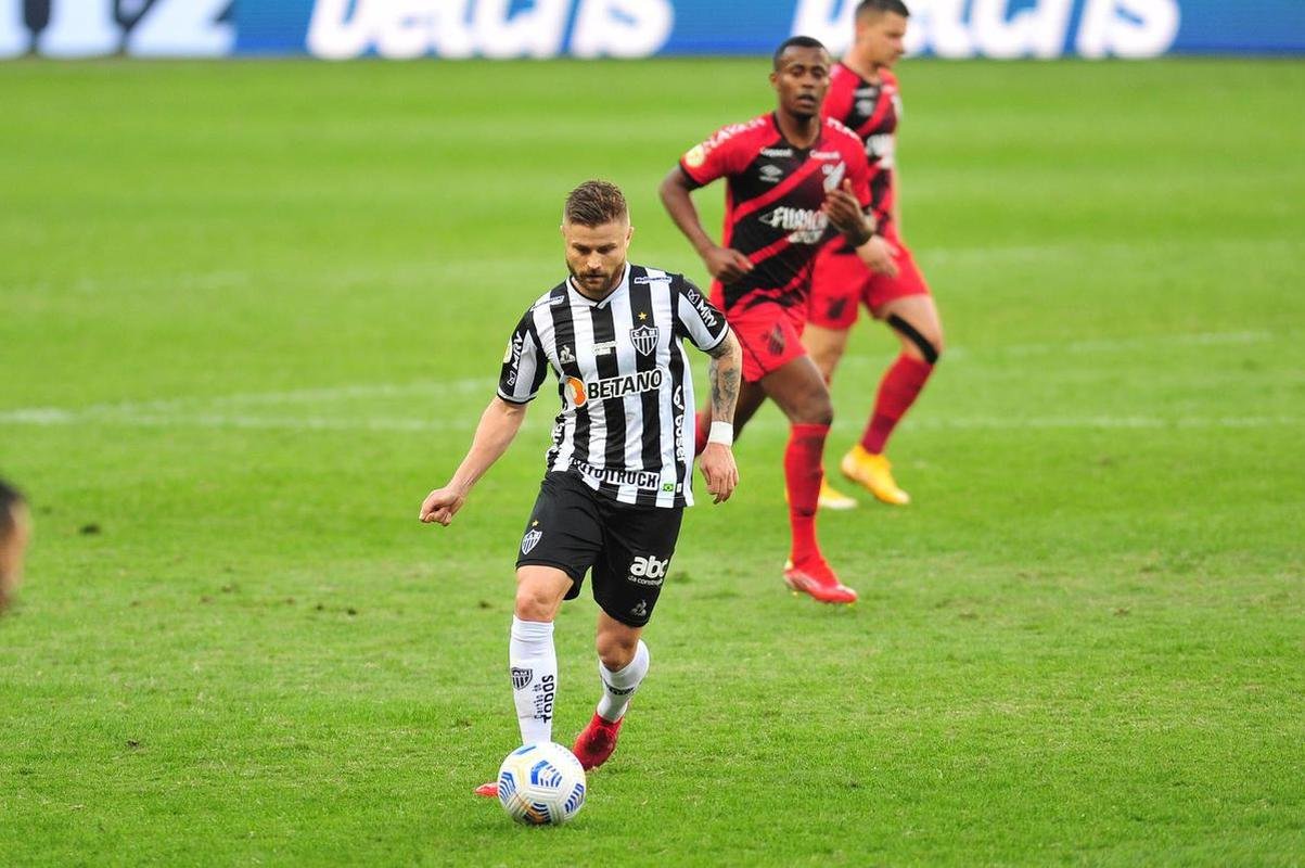 Imagens do confronto entre Atltico e Athletico-PR, vlido pela 14 rodada da Srie A do Campeonato Brasileiro