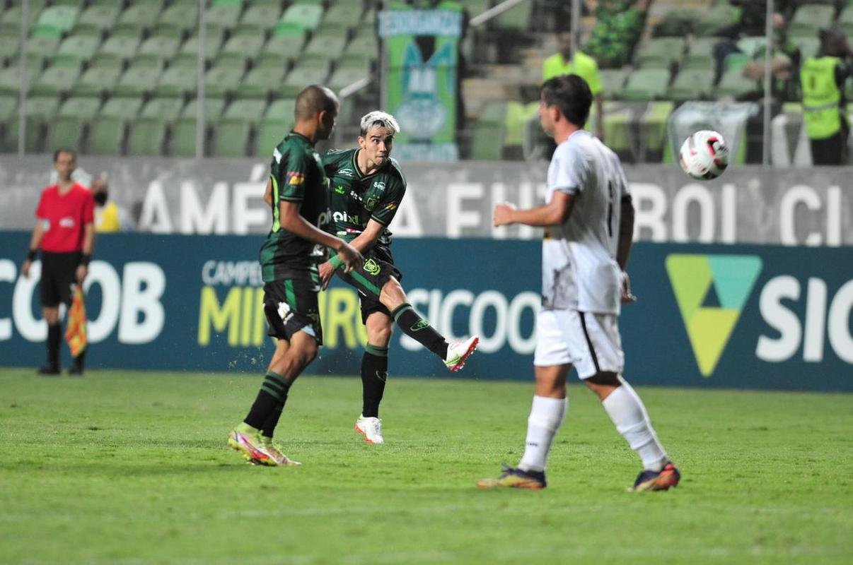 Amrica e Democrata-GV se enfrentaram no Independncia pela 2 rodada do Campeonato Mineiro