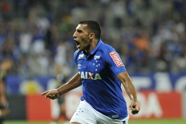 Partida no Mineiro foi vlida pela 29 rodada do Campeonato Brasileiro