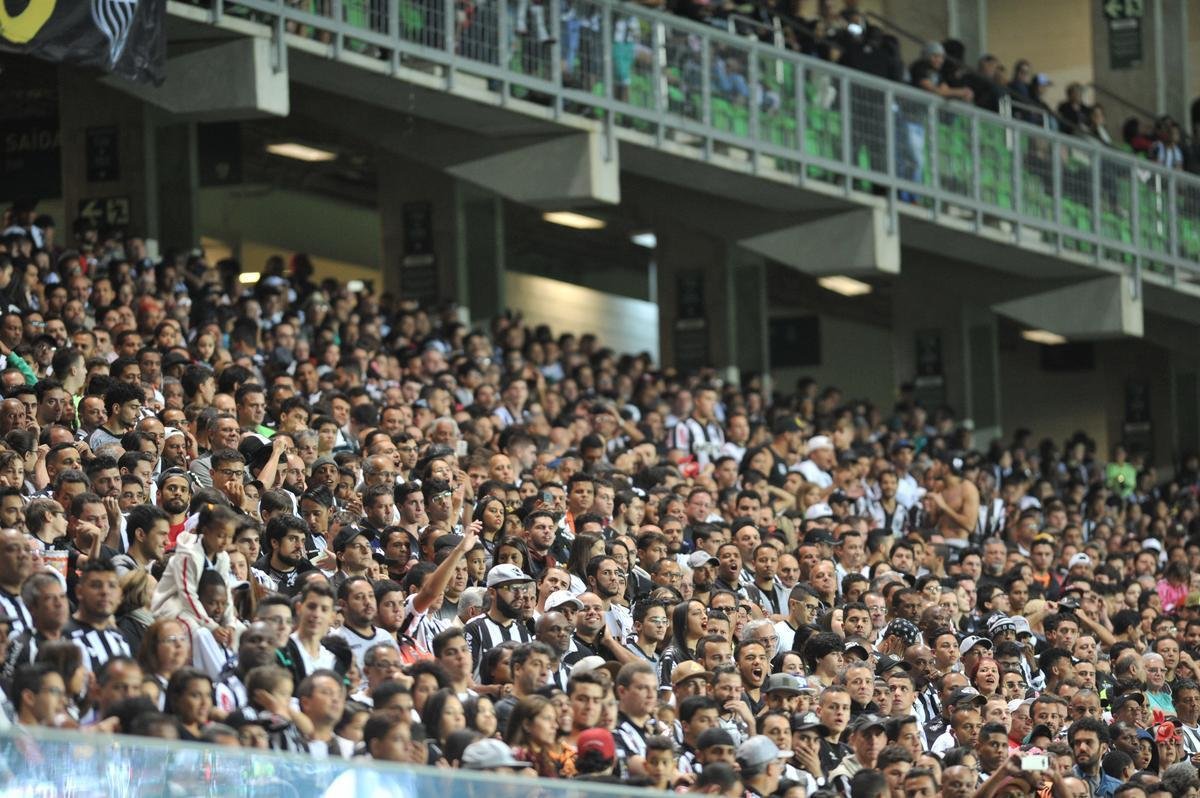 Atltico e Paran se enfrentaram no Independncia, pela semifinal da Primeira Liga