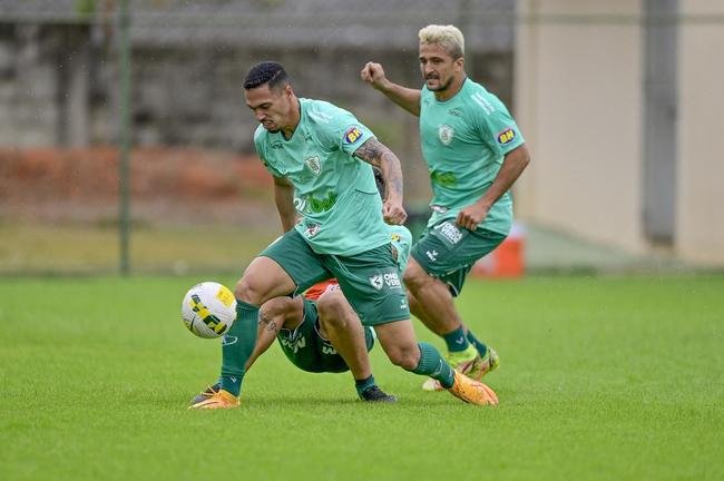 Elenco do Amrica se reapresentou no CT Lanna Drumond nesta quinta-feira, aps trs dias de folga