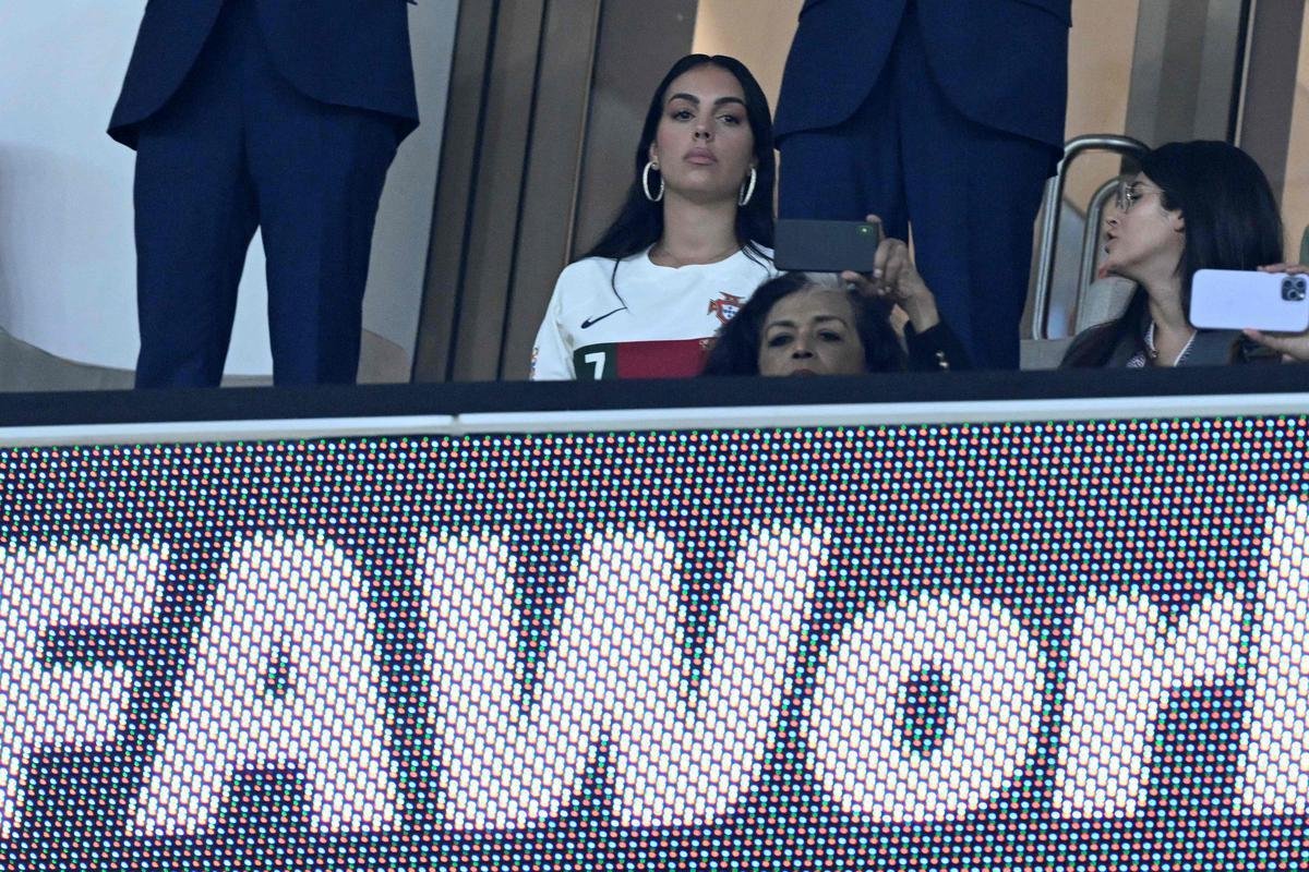 Esposa Georgina Rodriguez e demais familiares de Cristiano Ronaldo durante jogo entre Marrocos e Portugal pelas quartas de final da Copa do Mundo no Estdio Al Thumama