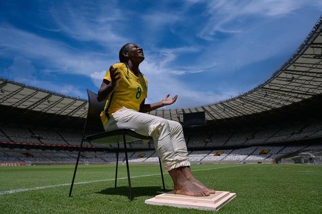Formiga  eternizada como primeira mulher na Calada da Fama do Mineiro