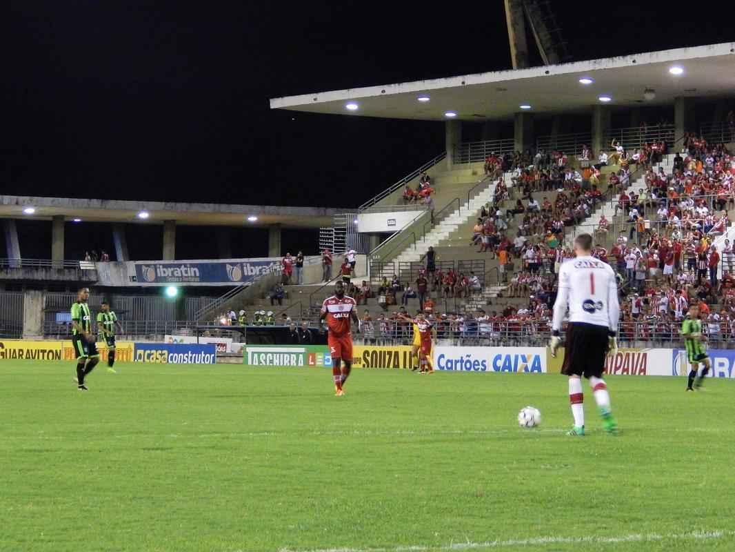 Amrica e CRB se enfrentaram, no Estdio Rei Pel, pela 19 rodada da Srie B do Brasileiro
