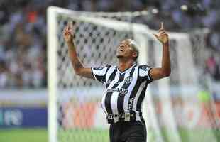 Keno marcou o segundo gol do Atltico na vitria sobre a Caldense pela semifinal do Campeonato Mineiro