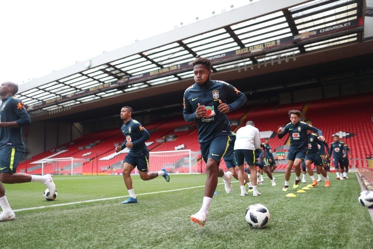 Veja imagens do último treino do Brasil antes do amistoso contra a Croácia