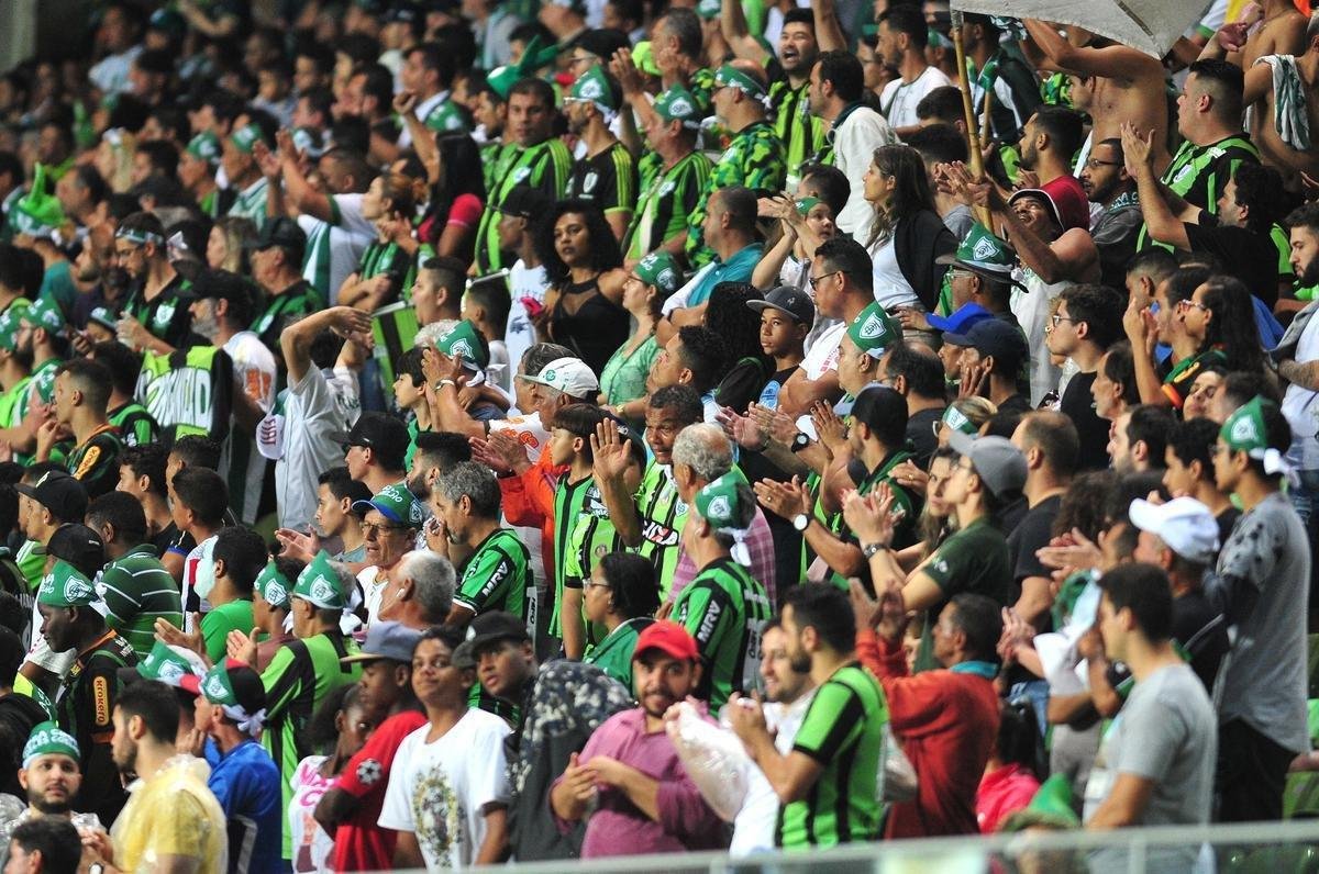 As melhores fotos do triunfo do Amrica sobre o Vitria, no Independncia, pela Srie B