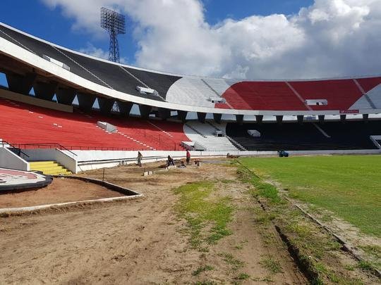 Estreia do Arruda na temporada 2020 acontece no sbado, s 19h, em um jogo do Santa Cruz pelo Campeonato Pernambucano, contra o Petrolina. Equipe corre contra o tempo para finalizar pintura e obra a tempo do jogo.
