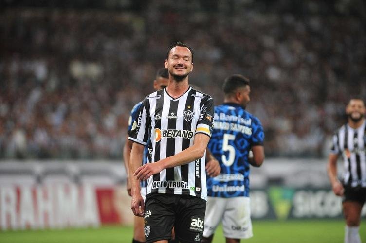 Fotos do jogo entre Atltico e Grmio, no Mineiro, em BH, pela 19 rodada do Campeonato Brasileiro