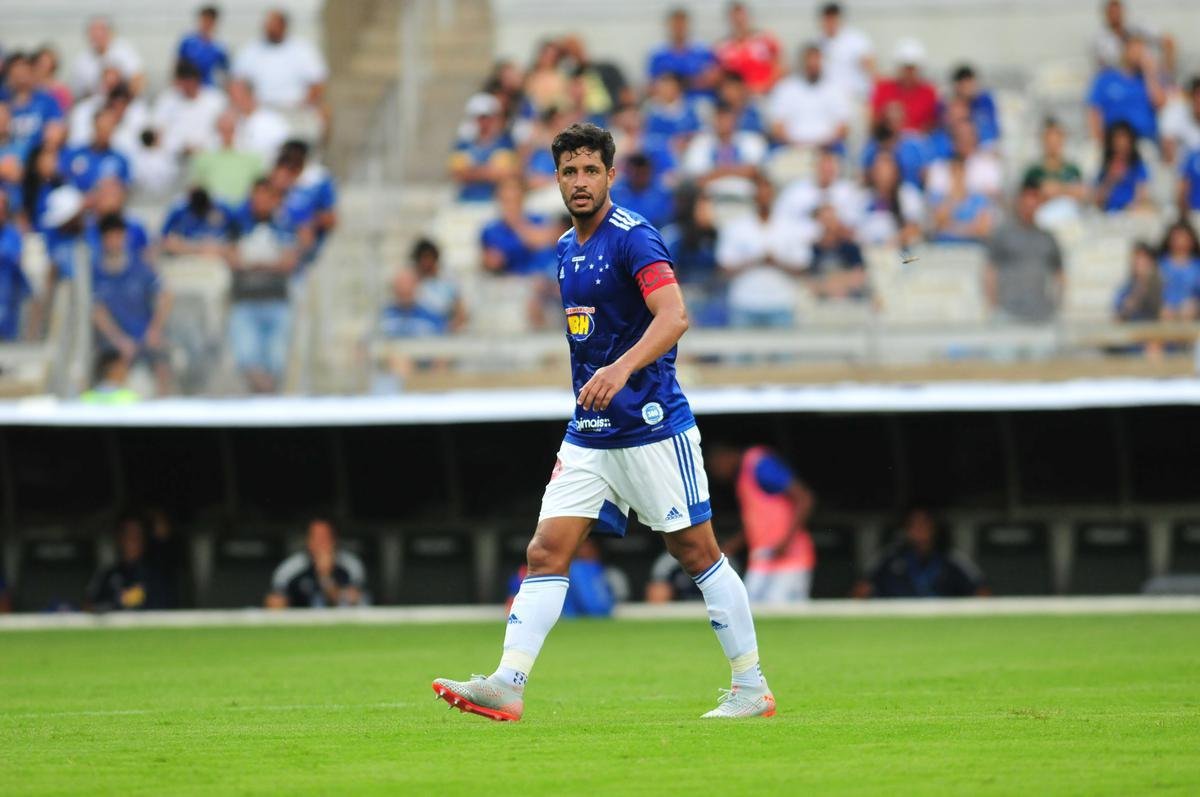 Cruzeiro e Amrica se enfrentaram em clssico pela 5 rodada do Campeonato Mineiro