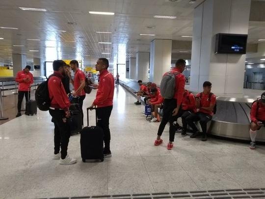 Fotos da delegao do Deportivo Lara na viagem at Belo Horizonte