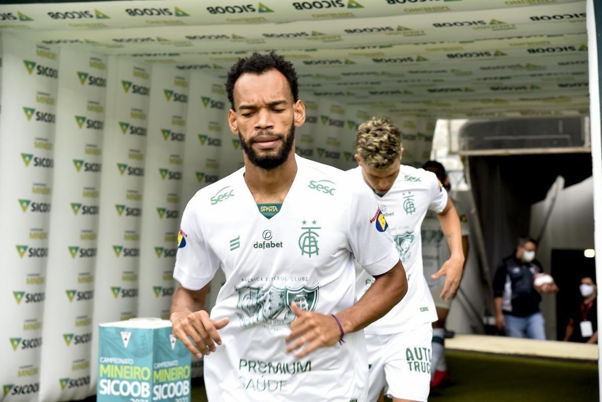 Anderson (zagueiro) - 6.6