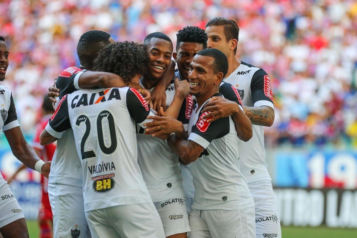 Bahia e Atltico travaram bom duelo que terminou empatado por 2 a 2 na Arena Fonte Nova