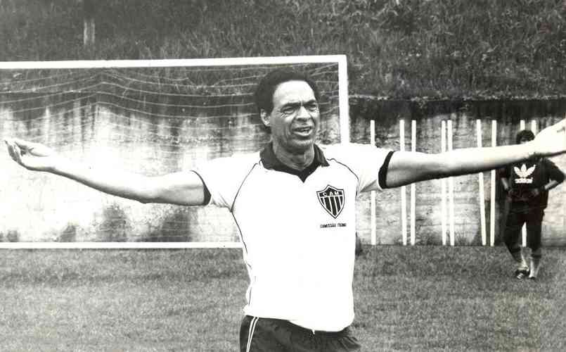 Barbatana - Foi o técnico do Atléticos nos Brasileiros de 1976, 1977 e 1978.  Foi vice-campeão em 77.