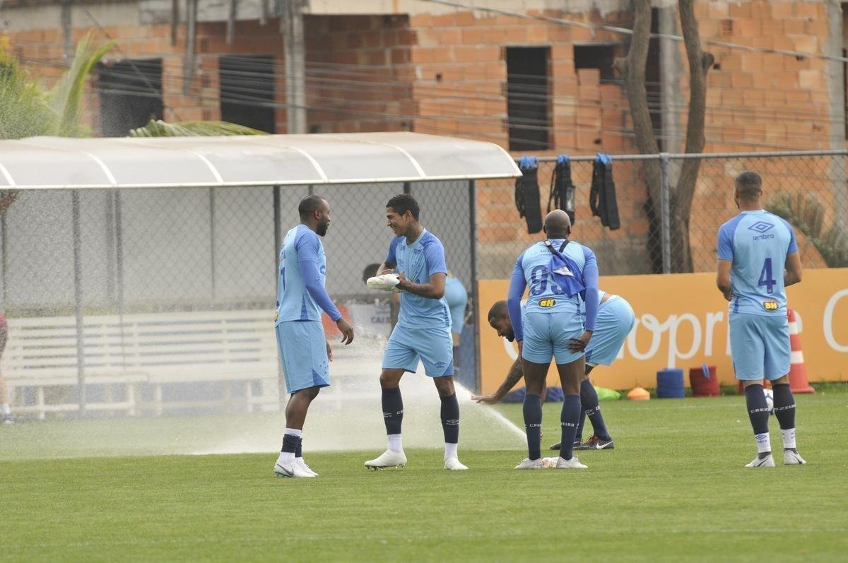 Imagens do treino do Cruzeiro antes do segundo duelo da final da Copa do Brasil, contra o Corinthians, em So Paulo