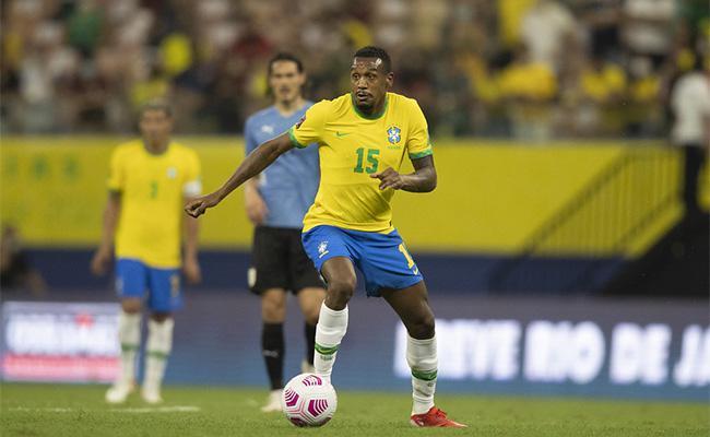 Galo comprou Edenilson junto ao Internacional