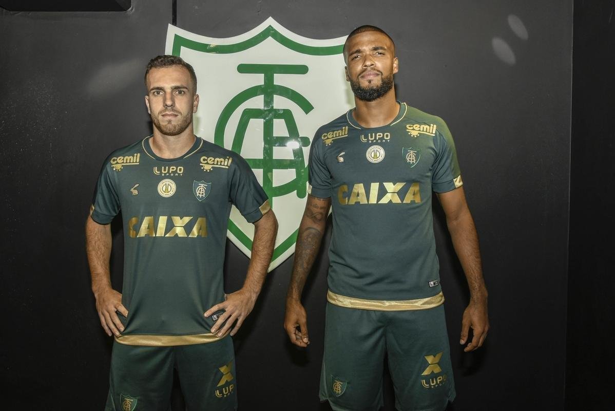 Amrica fez festa para o lanamento do seu terceiro uniforme