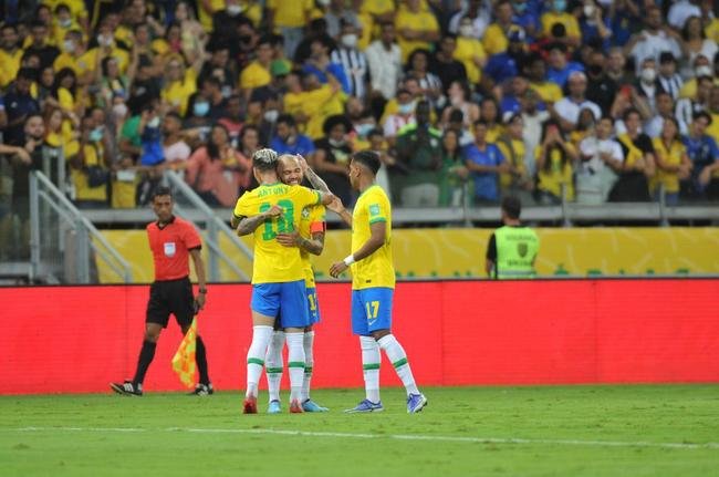 Brasil goleou o Paraguai por 4 a 0 no Mineiro, em BH, pelas Eliminatrias da Copa do Mundo, com gols de Raphinha, Philippe Coutinho, Antony e Rodrygo