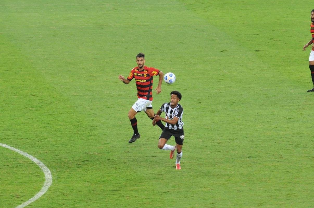Fotos do jogo entre Atltico e Sport, no Mineiro, em Belo Horizonte, pela 21 rodada da Srie A do Brasileiro de 2021