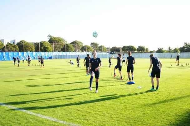Imagens do treinamento da Seleo Francesa na Toca da Raposa II, em Belo Horizonte