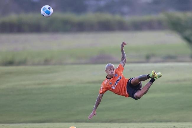 Galo fechou preparao para estreia na Libertadores com atividade no CT do Tolima