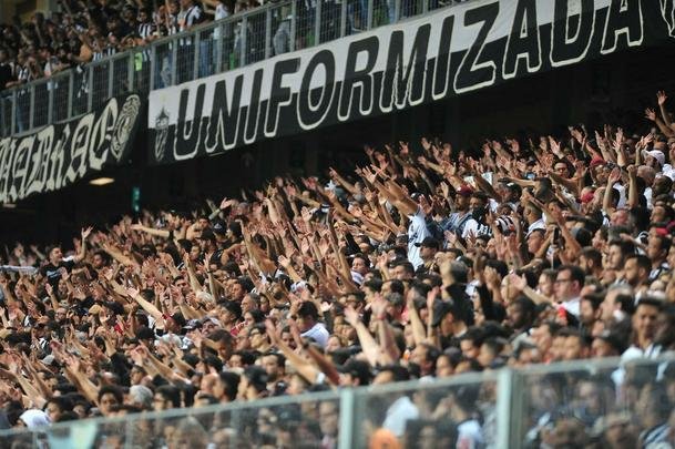 Fotos da torcida do Atltico na vitria por 2 a 0 sobre o Botafogo, no Independncia, pela Sul-Americana