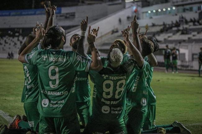 17 lugar - Coritiba - R$ 396 milhes (desvalorizao de 14% em relao a 2020)