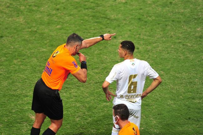 Fotos do jogo entre Amrica e Cruzeiro, pela semifinal do Mineiro