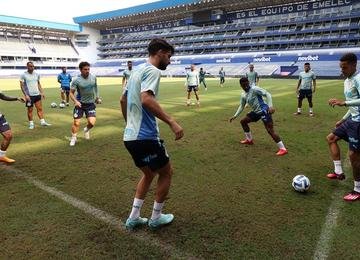 Alviverde encara o Barcelona de Guayaquil, nesta quarta-feira (3), às 21h30 (de Brasília), no Equador, pela terceira rodada do Grupo C