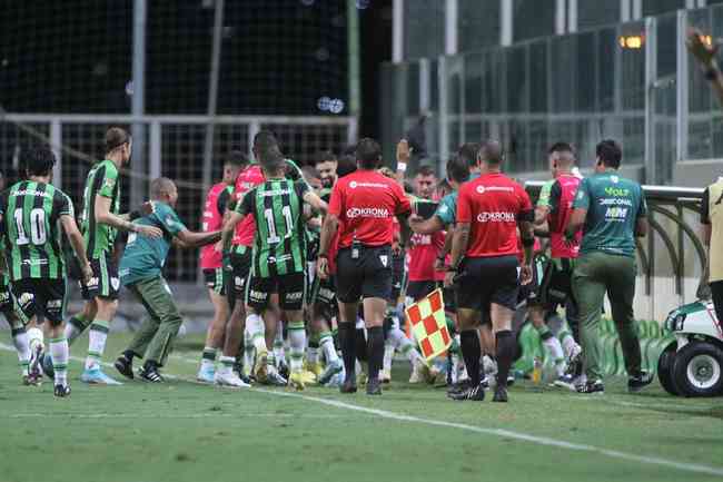 Equipes se enfrentaram no Independência, em Belo Horizonte, pela volta da semifinal do Campeonato Mineiro
