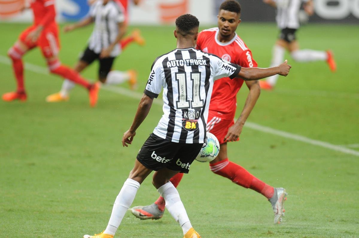 Jogo entre Atltico e Internacional, no Mineiro, terminou empatado por 2 a 2