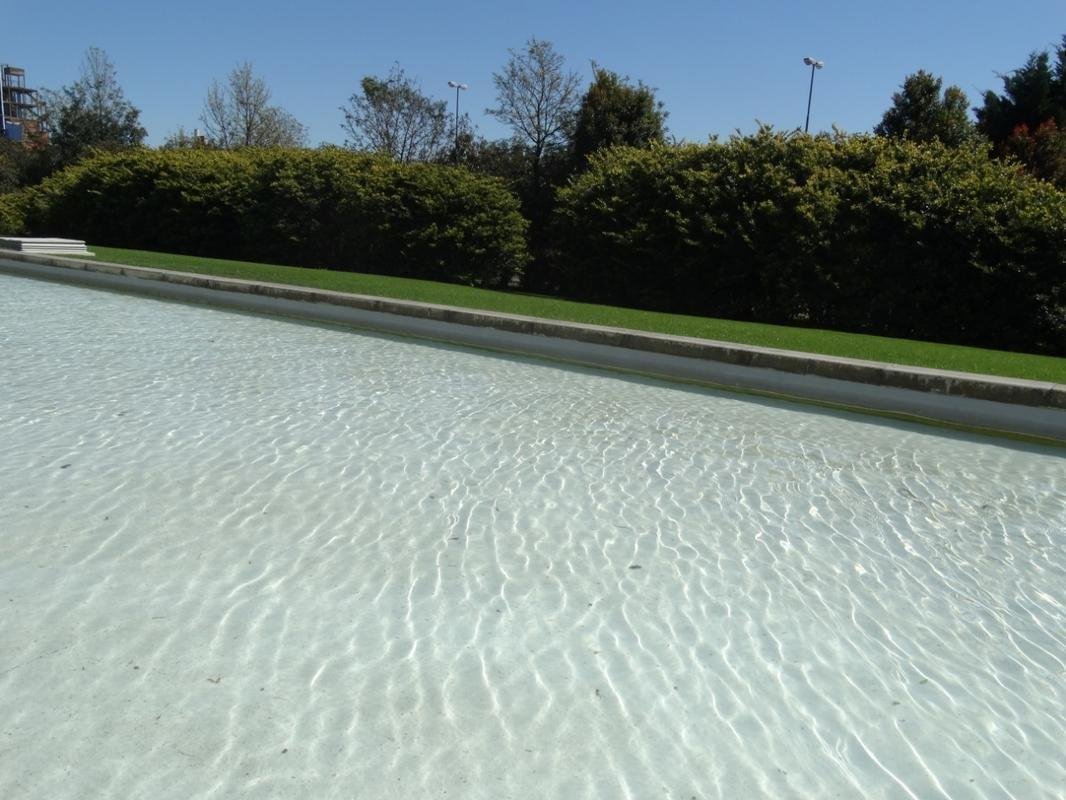 O hotel que abriga o Atltico tem cassino, shopping, spa, piscina, academia e quadras