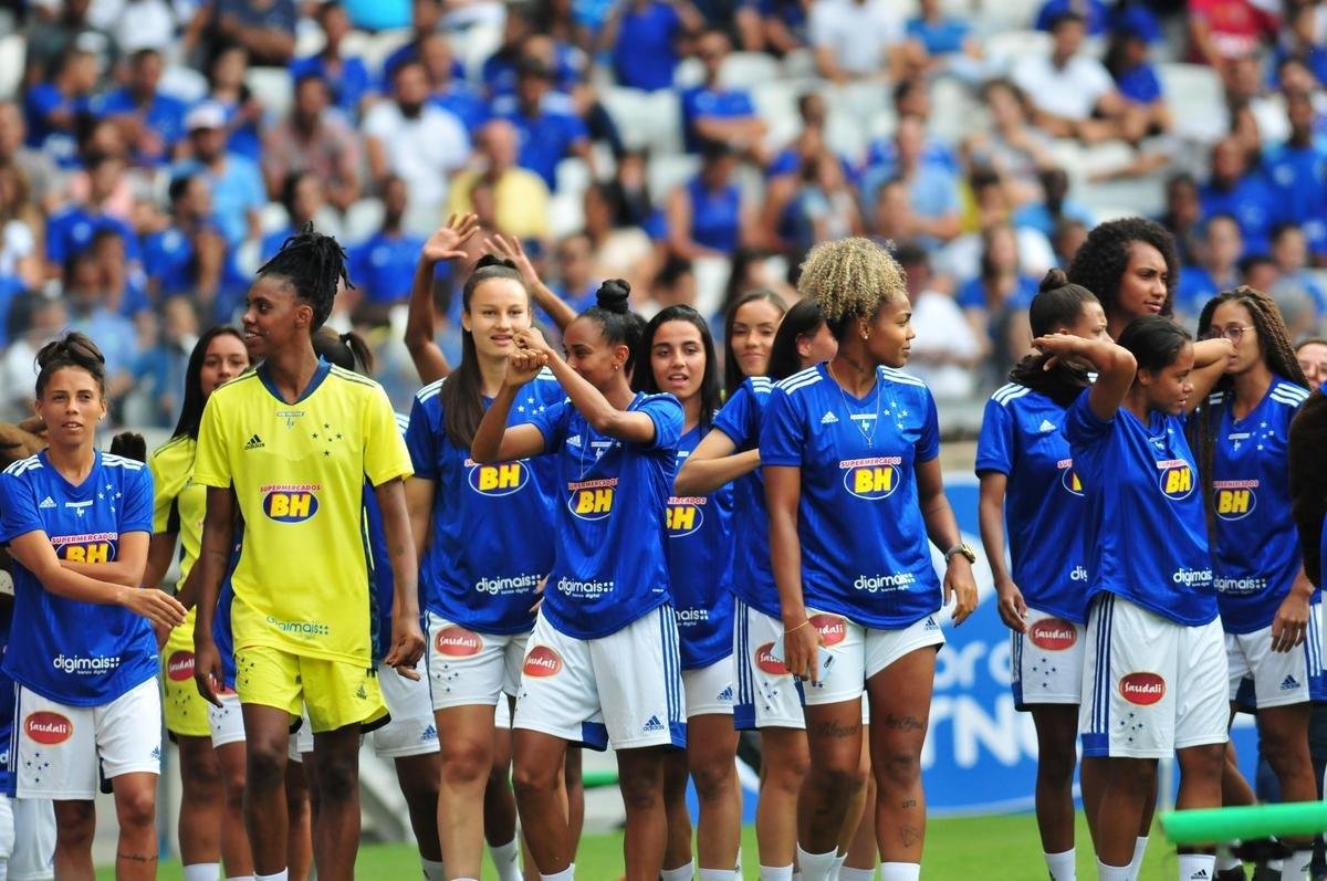 Cruzeiro e Amrica se enfrentaram em clssico pela 5 rodada do Campeonato Mineiro