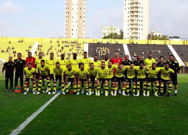 São Bernardo (Série D) - nenhum gol sofrido em sete jogos (média de 0 por jogo)