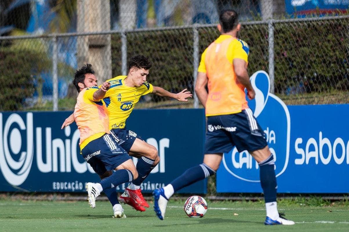 Fotos do treino do Cruzeiro desta segunda-feira (9/8)