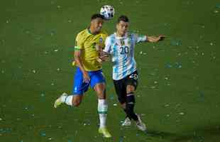 Sem Neymar, Brasil encarou a Argentina em clssico agitado pelas Eliminatrias