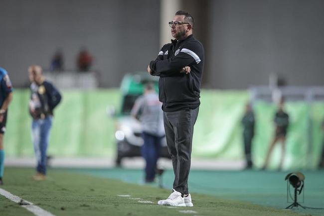 Fotos do jogo entre Brasiliense e Atltico no Estdio Klber Andrade, em Cariacica-ES, pela terceira fase da Copa do Brasil