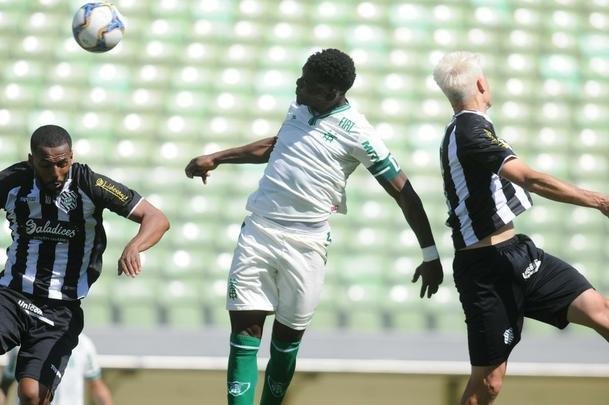 Amrica foi derrotado em casa pelo Figueirense