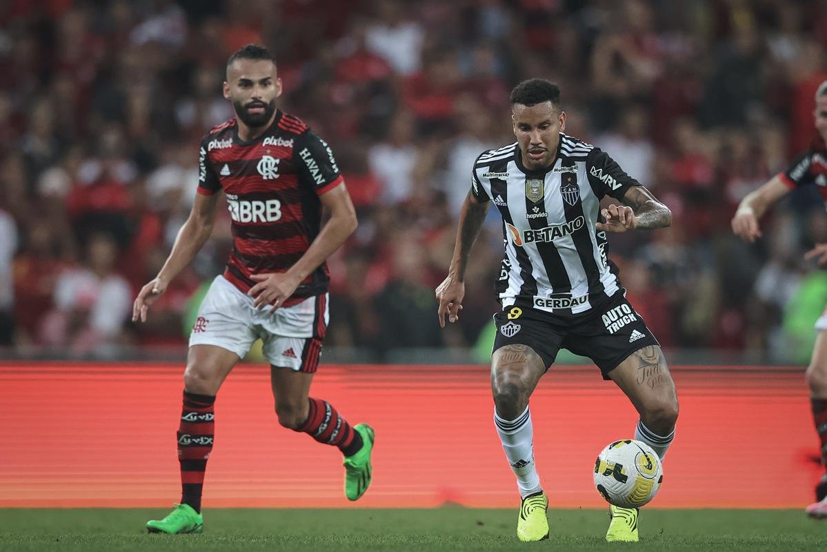 Fotos do jogo de volta das oitavas de final da Copa do Brasil, entre Flamengo e Atltico, no Maracan, no Rio de Janeiro