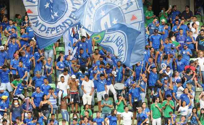 Venda de ingressos para o duelo entre Cruzeiro e Grmio ser aberta s 14h desta quinta-feira (5)
