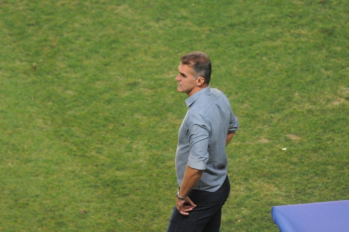 Fotos do jogo entre Amrica e Palmeiras, no Independncia, em Belo Horizonte, pela 24 rodada do Campeonato Brasileiro