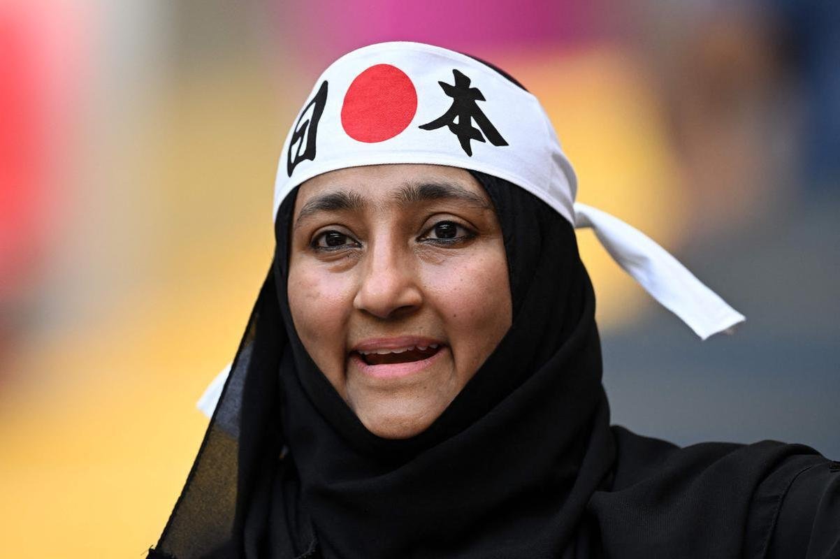 Japoneses esbanjaram criatividade na partida Japo x Costa Rica, no Catar