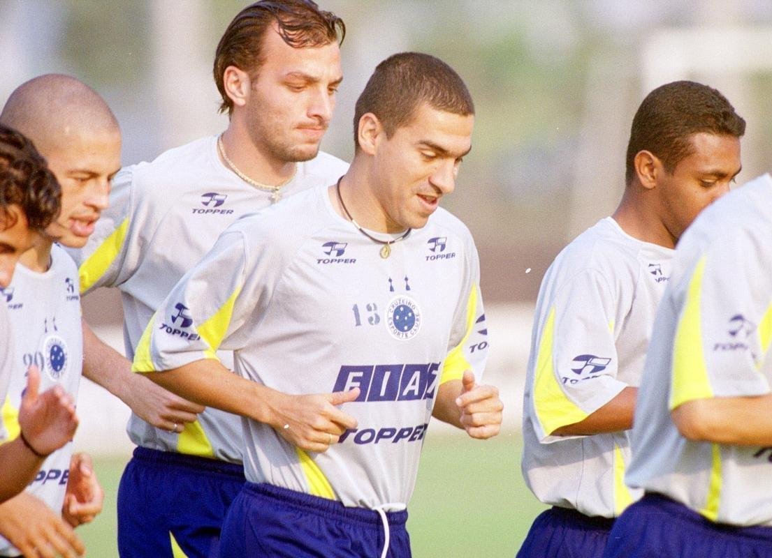 SETEMBRO - Dia a dia de treinos do Cruzeiro na temporada que culminou com a Trplice Coroa