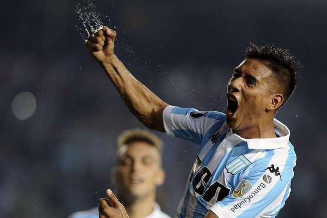 15- Racing-ARG: 74 vendas