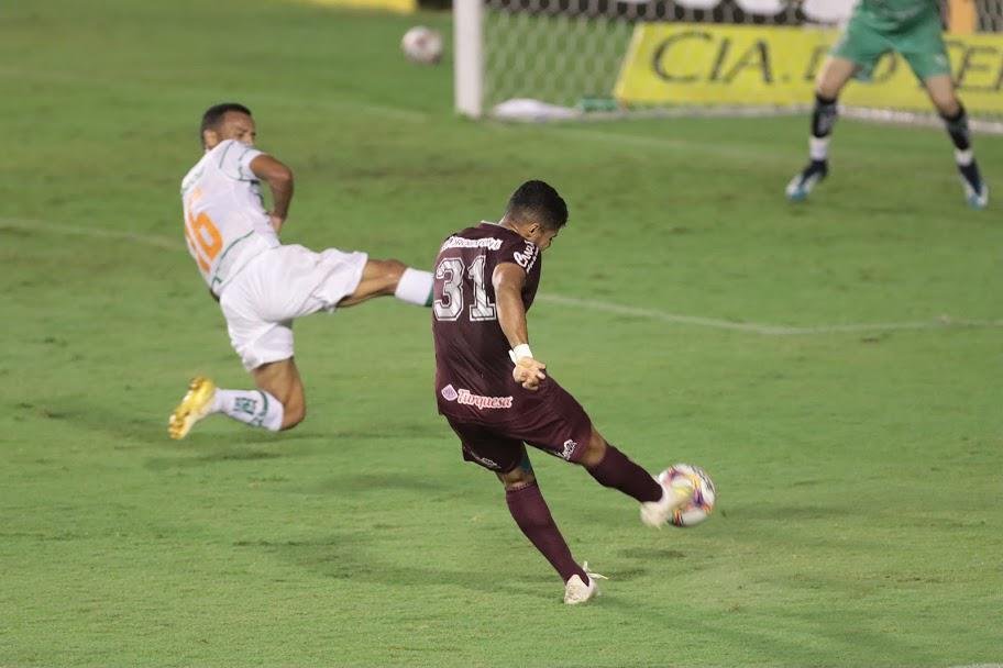 Nutico empata, em 3 a 3, com time do Juventude nos Aflitos e se complica na Srie B
