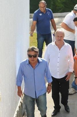 Novo gestor de futebol do Cruzeiro, Zez Perrella deu entrevista nesta sexta-feira, na Toca da Raposa II