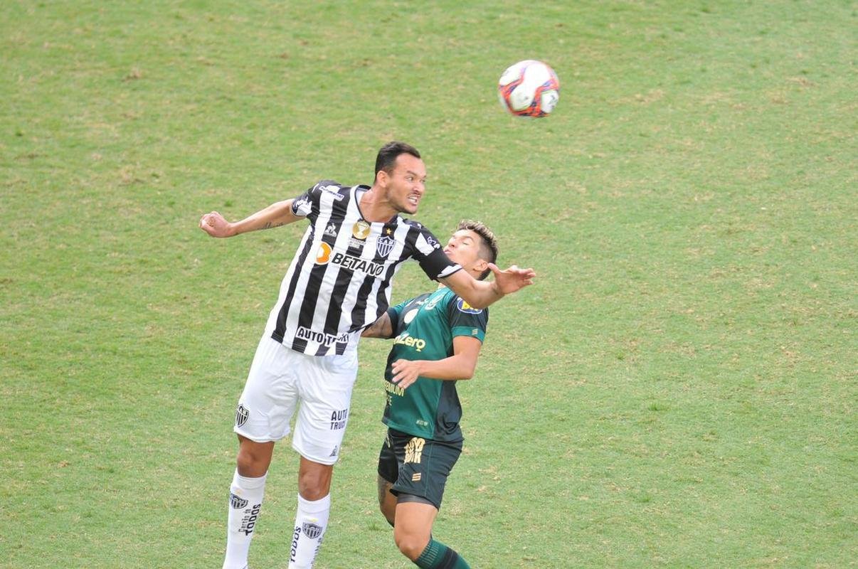 Fotos do jogo de ida da final do Campeonato Mineiro, entre Amrica e Atltico, no Independncia, em Belo Horizonte