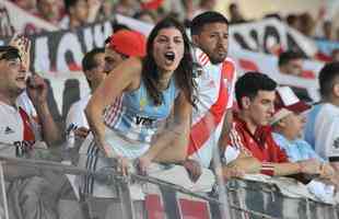Fotos das torcidas de Cruzeiro e River Plate, no Mineiro, em duelo de volta das oitavas de final da Copa Libertadores
